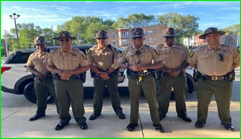 Illinois State Police looking to hire troopers